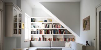 reading-nook-in-modern-home-bookshelves