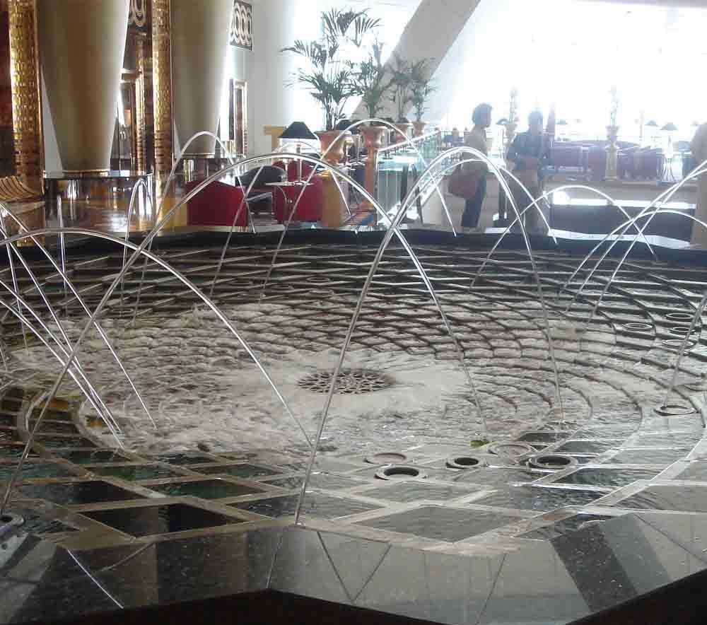 unique-floor-indoor-fountain-for-spacious-luxury-homes