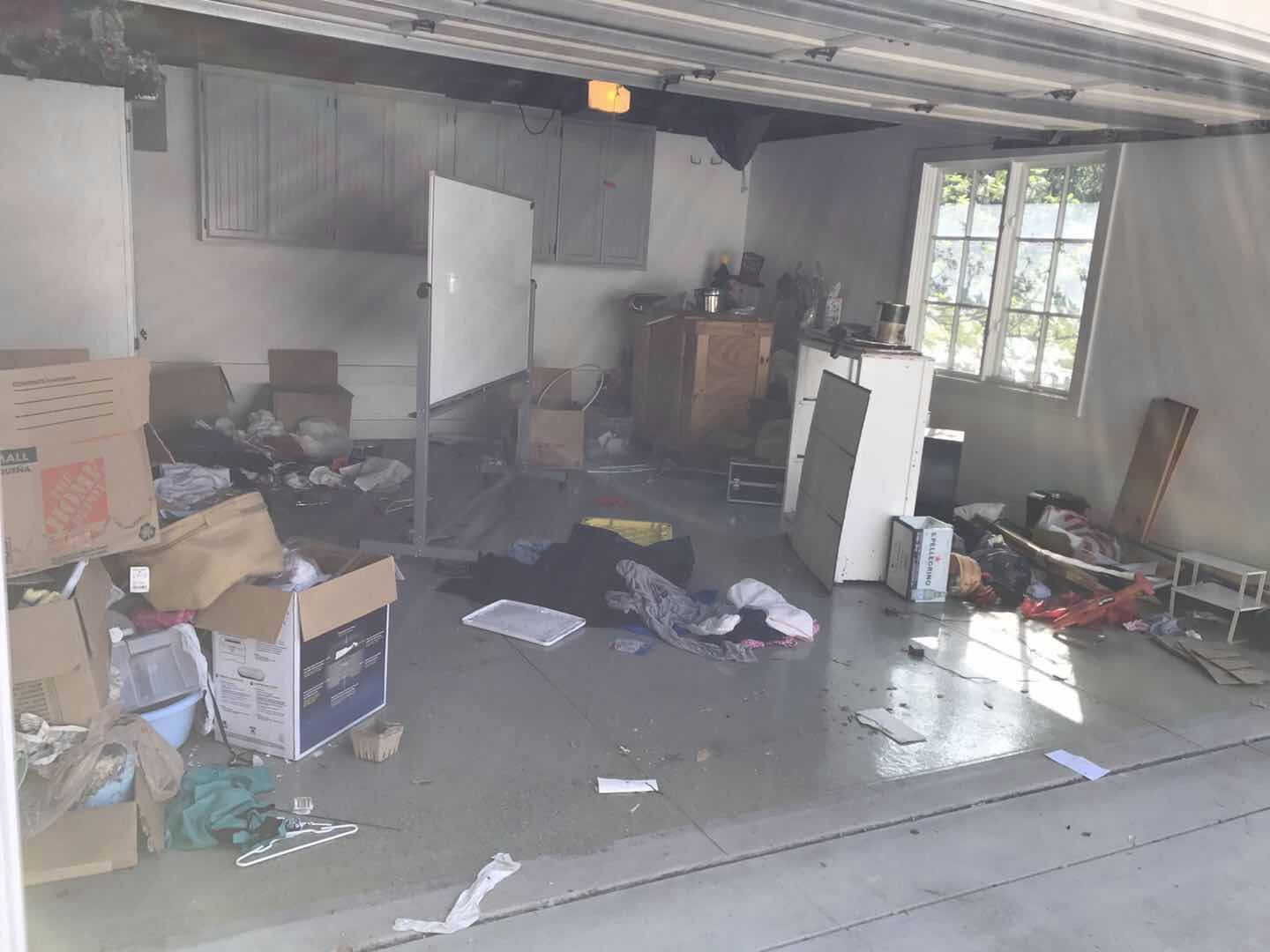 renting-nightmare-garage-mess-from-bad-tenant