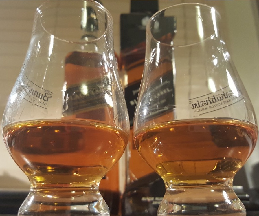 whiskey-glasses-glencairn-comparison-johnnie-walker-black-label-the-directors-cut